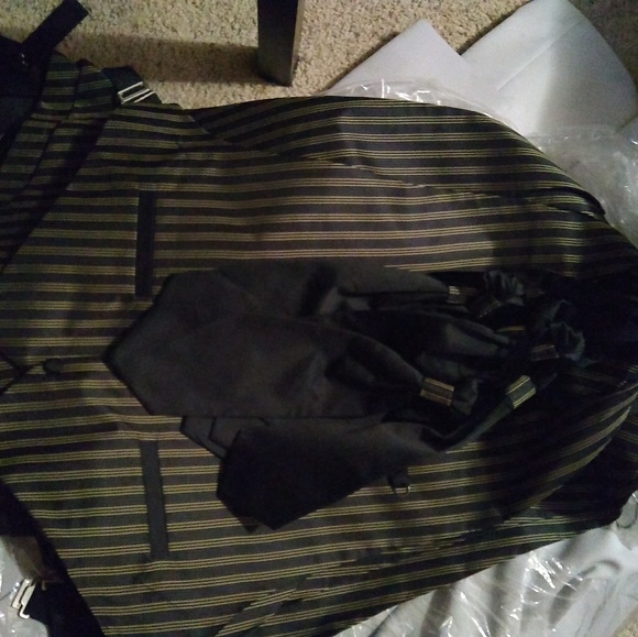 Suits vests - Picture 1 of 8